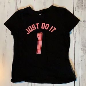Girls Nike Just Do It t-shirt